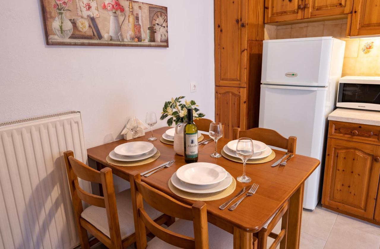 AlepouLa Casa Di Volpeアパートメント エクステリア 写真